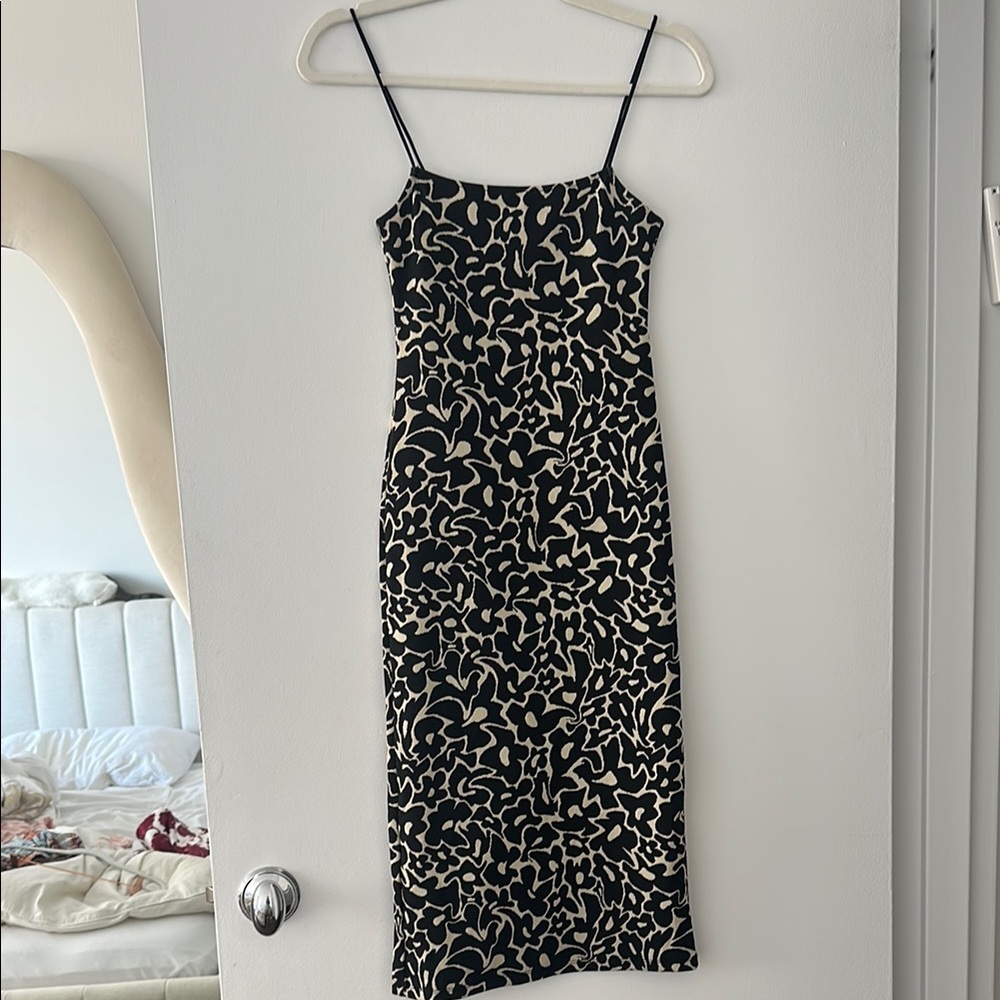 ZARA Black and Cream Patterned Dress
